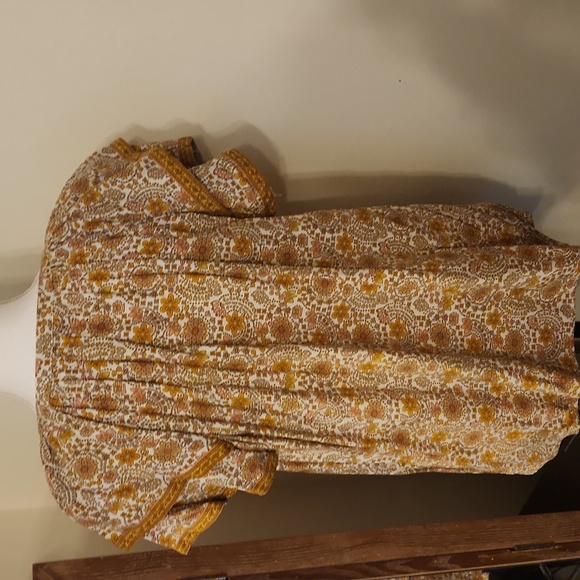 Bohemian floral blouse - Picture 3 of 4